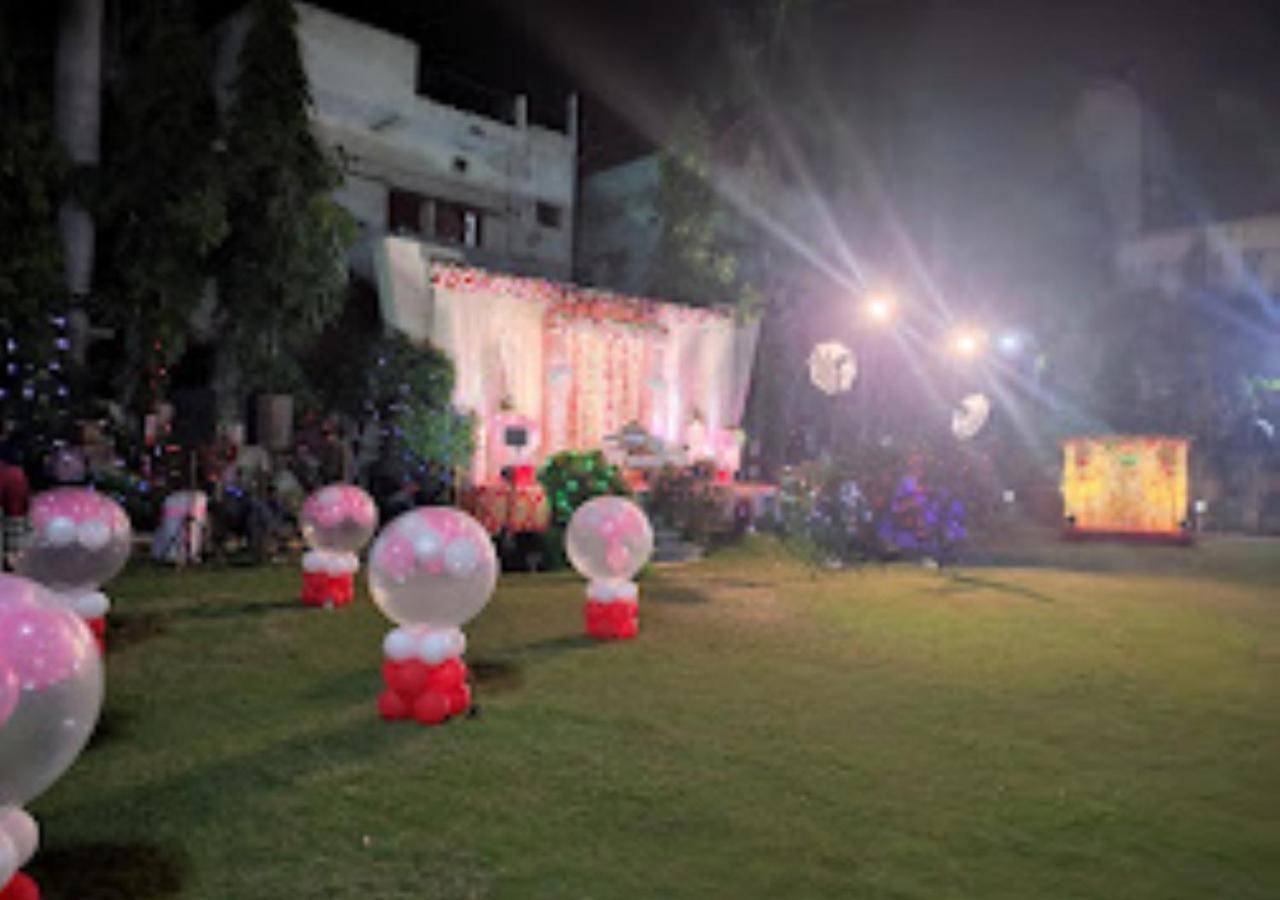 Hotel Blue Paradise Chandrapur Esterno foto