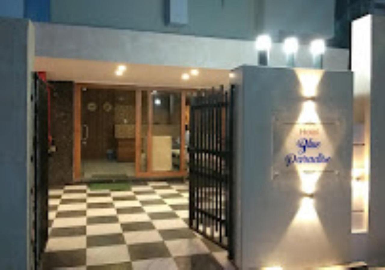 Hotel Blue Paradise Chandrapur Esterno foto