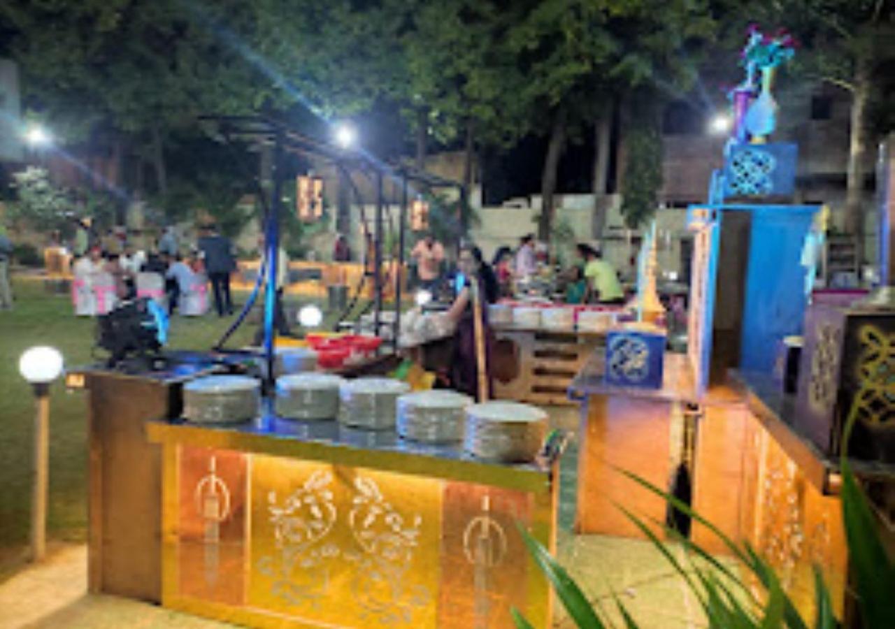 Hotel Blue Paradise Chandrapur Esterno foto